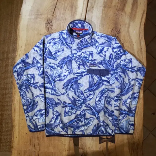 2016 Patagonia Printed Synchilla Snap-T