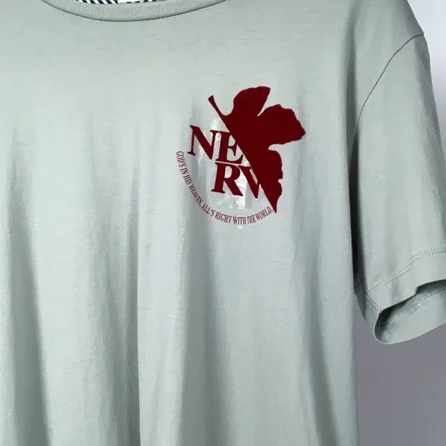 UNIQLO EVANGELION NERV Printed T-shirt