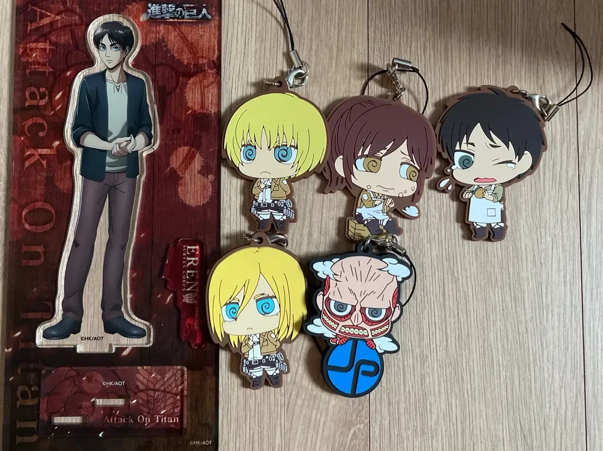 Giants of Jinjing acrylic keyring Eren