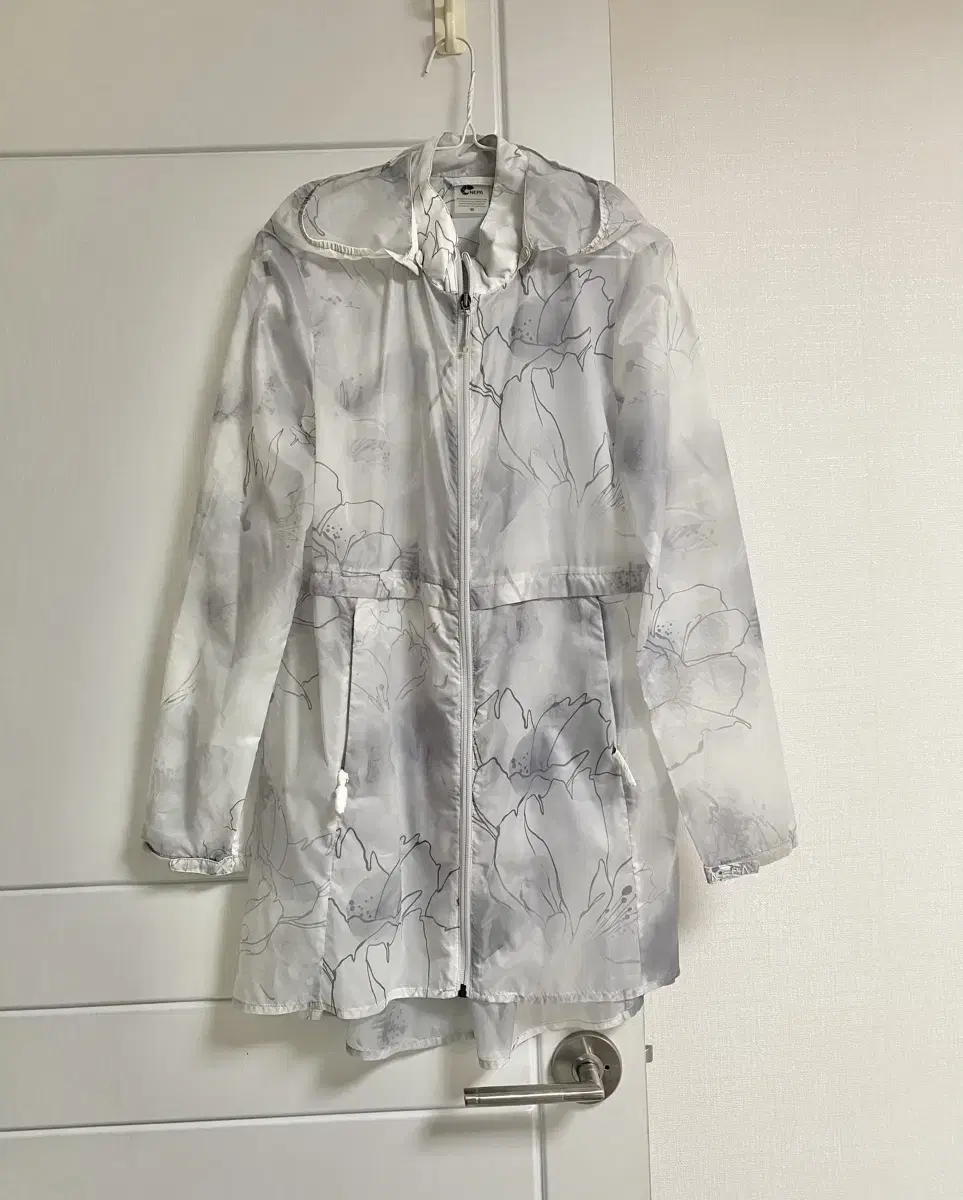 Unworn) Nepa Windbreaker Flower Long Jumper