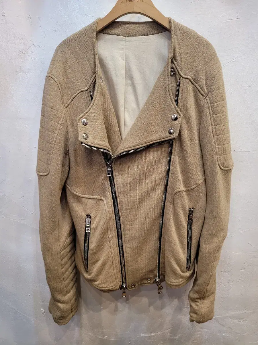 Balmain Jacket (M)