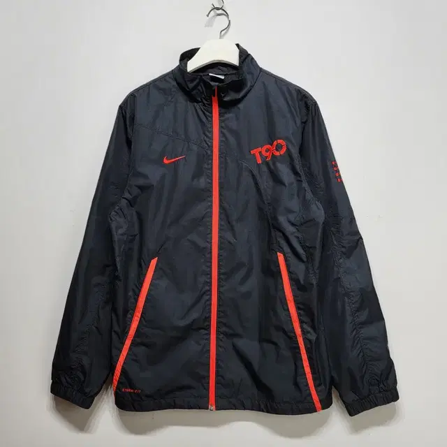 나이키 NIKE T90스톰핏 바람막이 자켓 점퍼 블랙 L