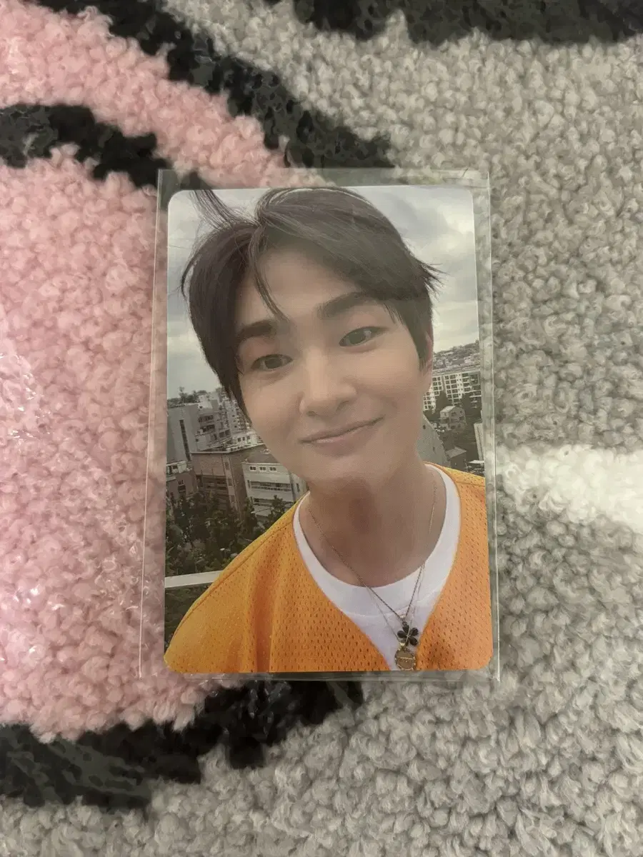 shinee onew pop up md ld photocard wts