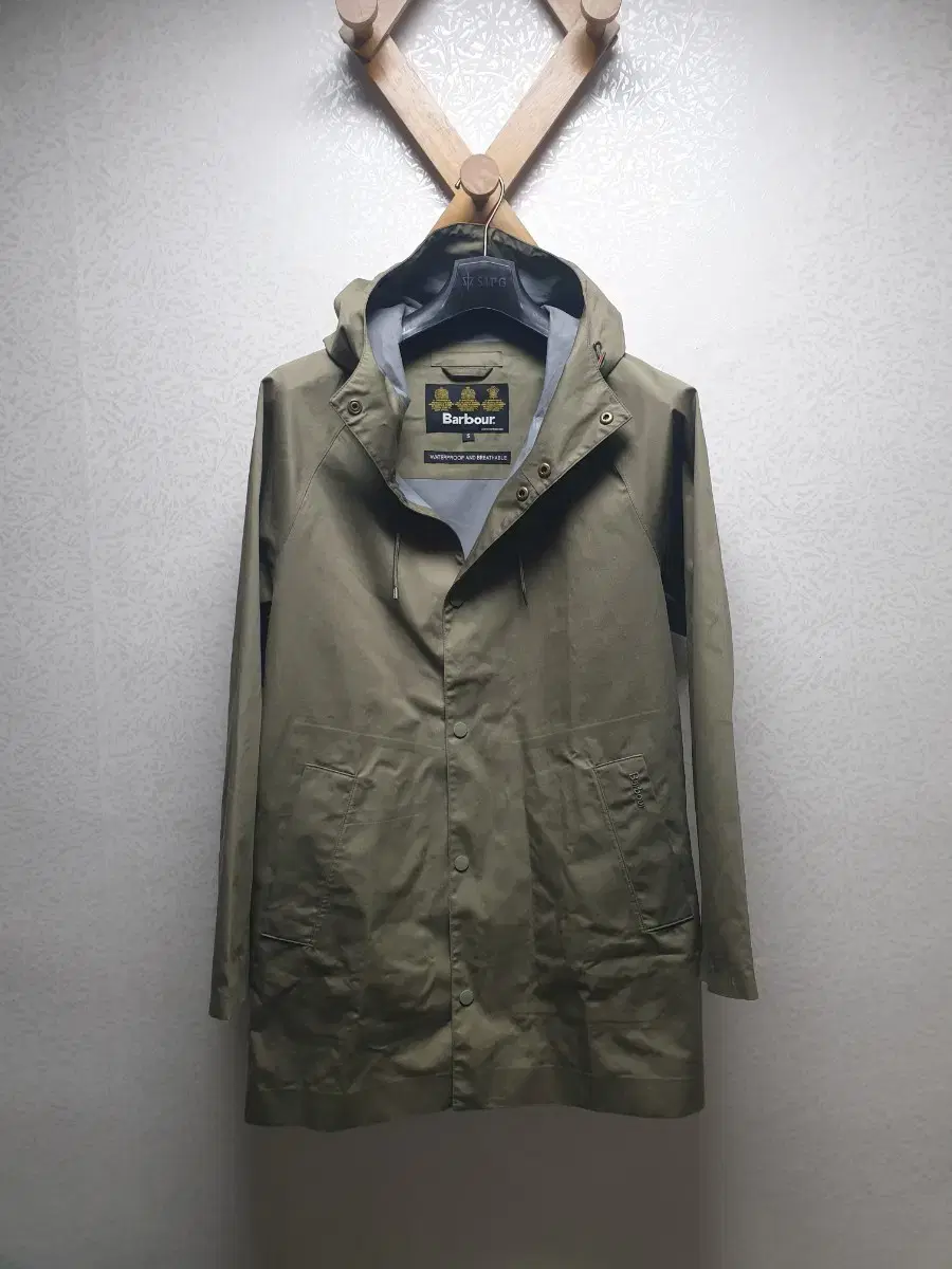 [M95/Genuine] Barbour Raincoat