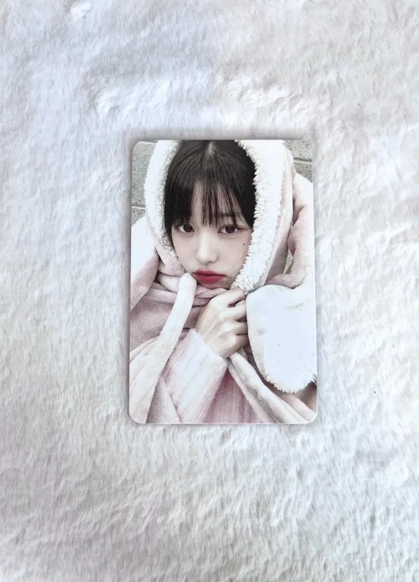 ive jang wonyoung mein makestar bunny blanket photocard unreleased photocard wts