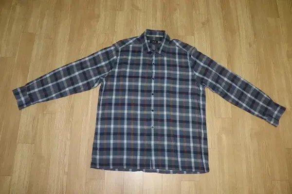 (105)Dax/Gray Brown Check Shirt