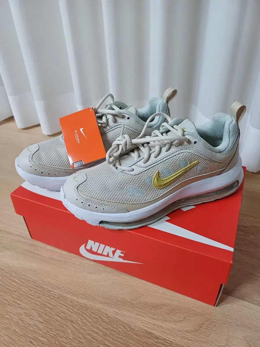 (Unsealed) Nike Air Max AP