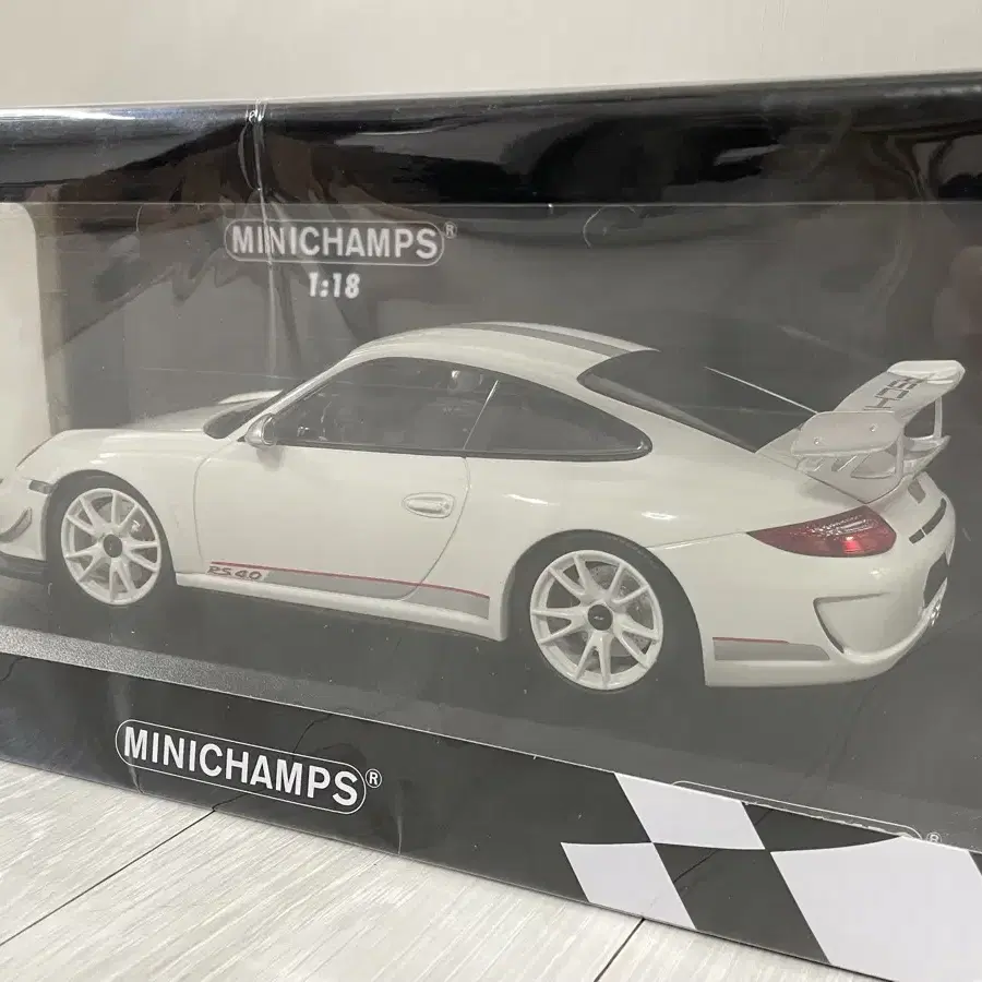 1:18 미니챔프 포르쉐 997 gt3rs 4.0 다이캐스트