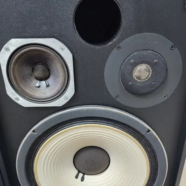 JBL4312C