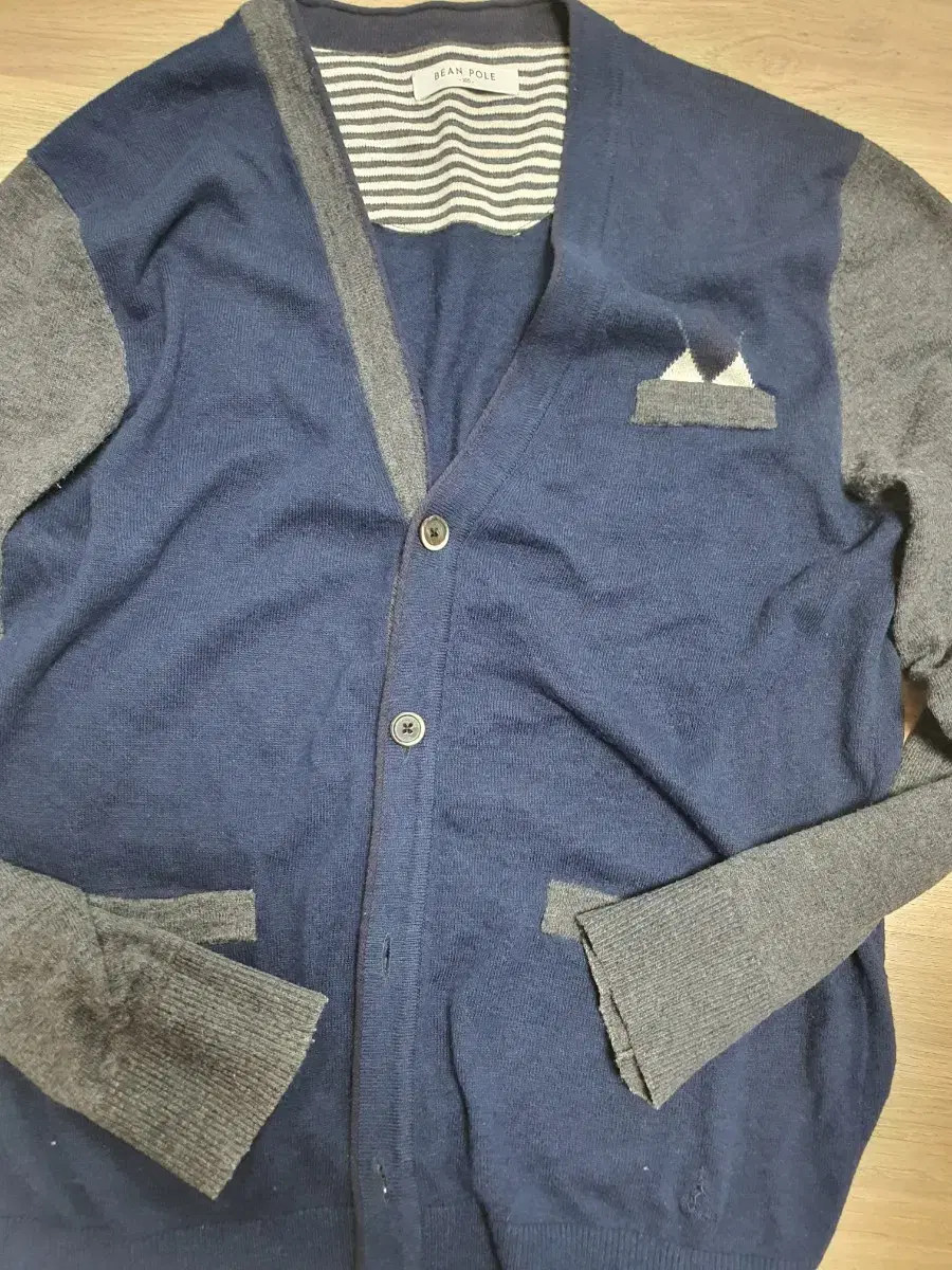 Beanpole Cashmere Cardigan Size 100