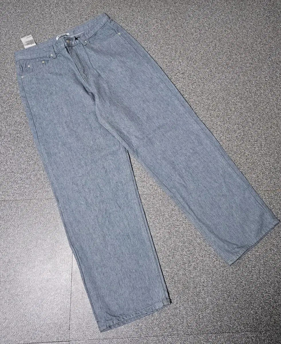 HOWELL Denim Wide Jeans for sale