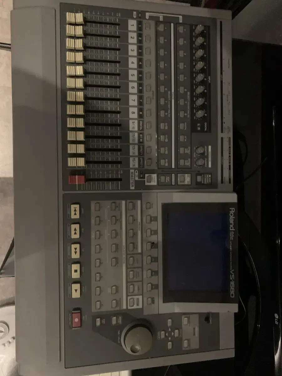 Roland vs1680 Roland Digital Mixer