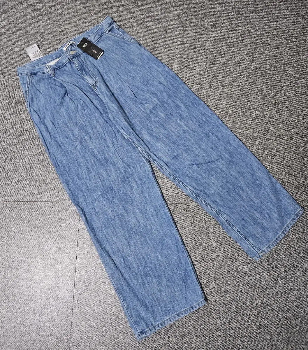 HOWELL Denim Wide Jeans for sale