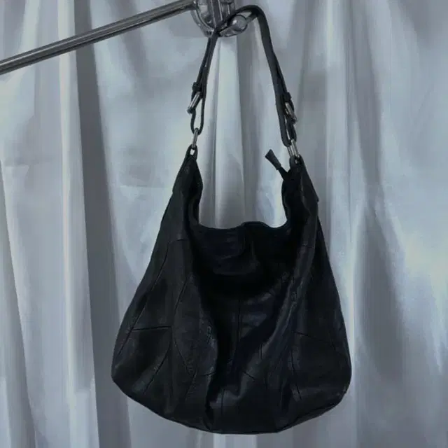 vintage leather bag