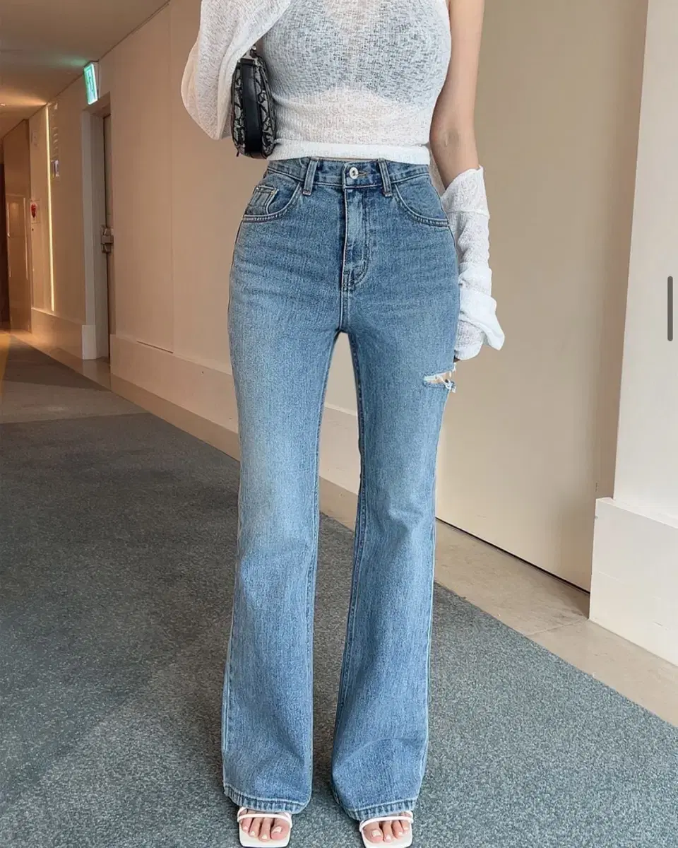 Cut-off bootcut pants 46 > 27