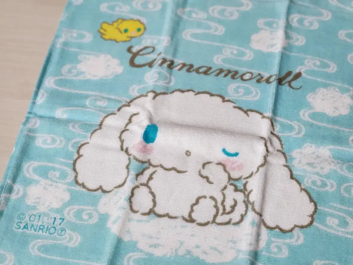 [NEW] San Rio Cinnamon Roll Towel Handkerchief