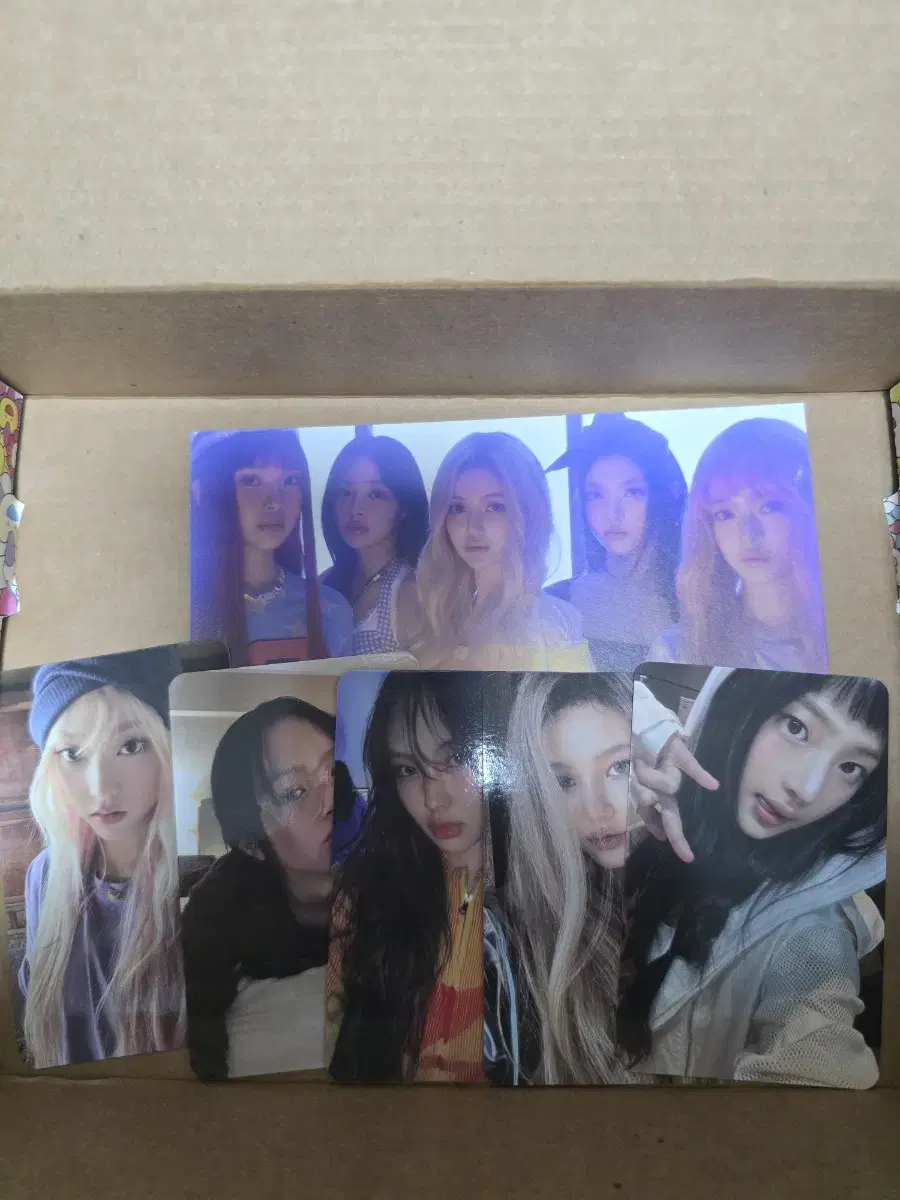 New Jeans Supernatural photocard sells (bulk)