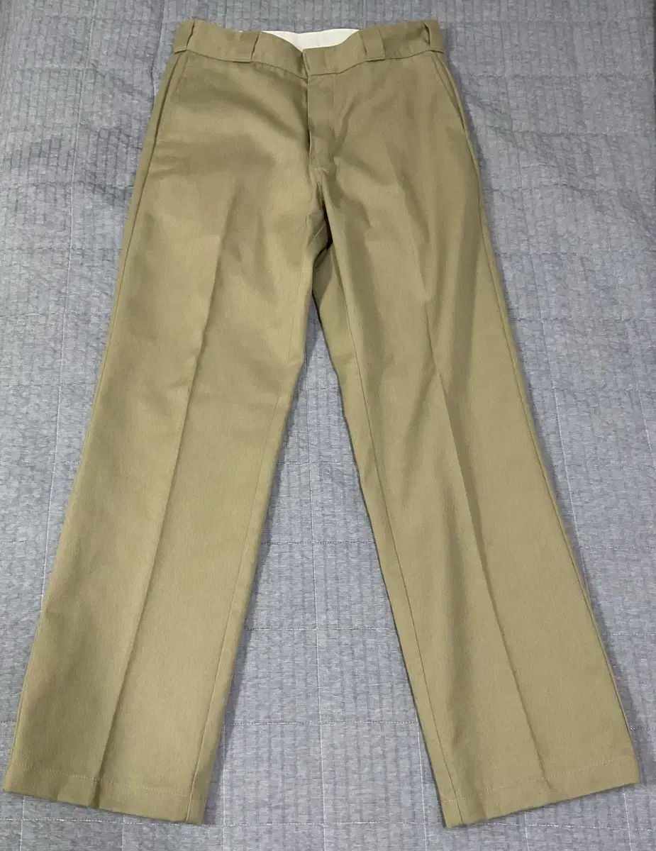 [30] Dickies 874 Khaki