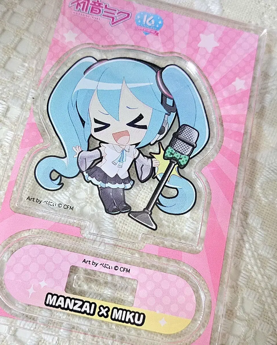 ntMiku 16th Anniversary SD acrylic stand MANDAM