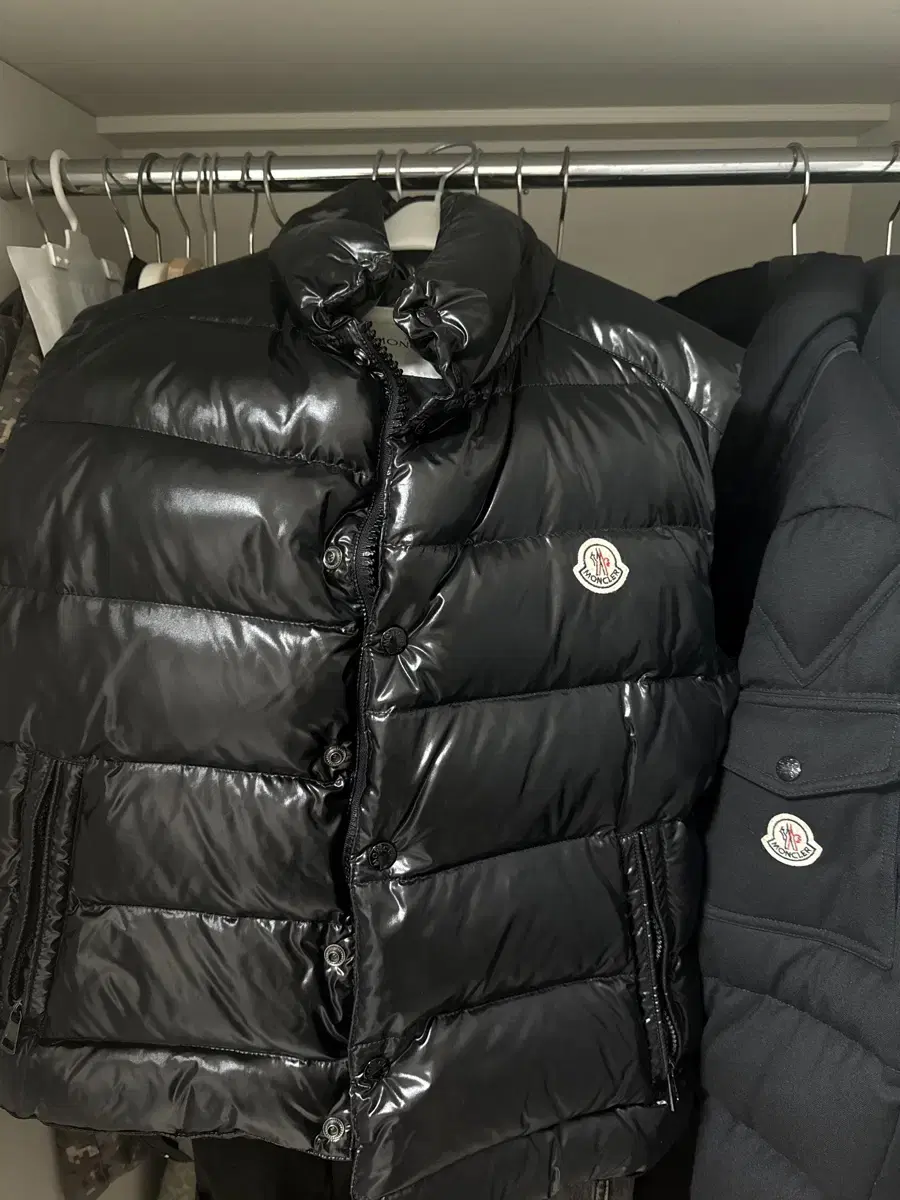 [2] Moncler Tivoli Vest with Padding