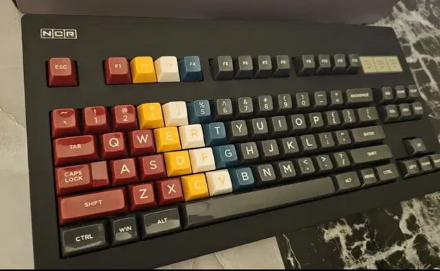 NCR80 x JTK 편심 커스텀 키보드 (솔레노이드 탑재)