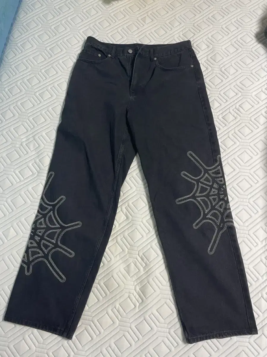 Dinedat Spiderweb Denim Pants