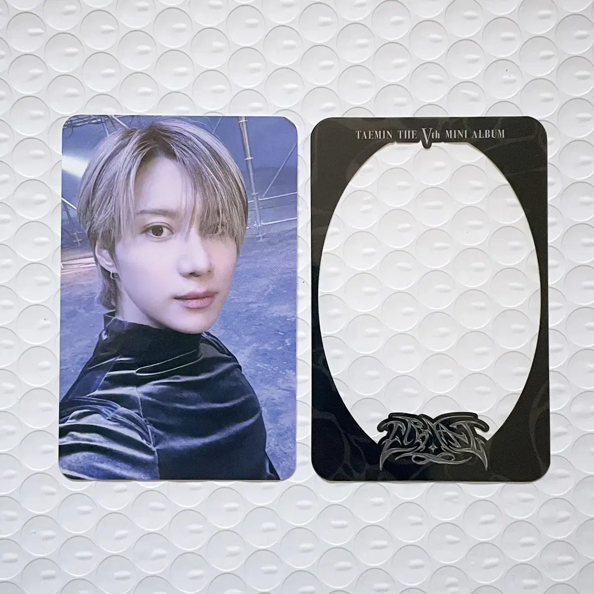 Taemin Eternal luckydraw with frame wts sells