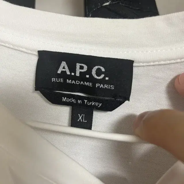 [새상품급] 아페쎄 A.P.C 반팔 티서츠 XL