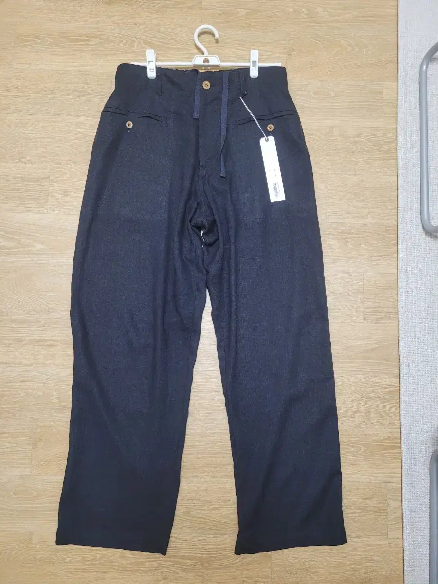 Uniformbridge 24SS Linen Puttyg Trousers