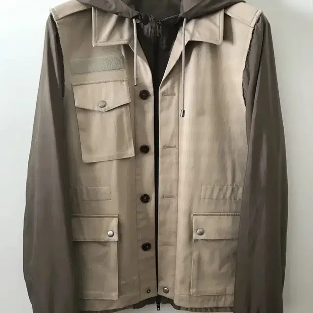 Martin margiela 사파라 파카 구매합니다