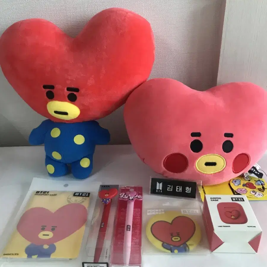 BT21 타타모음