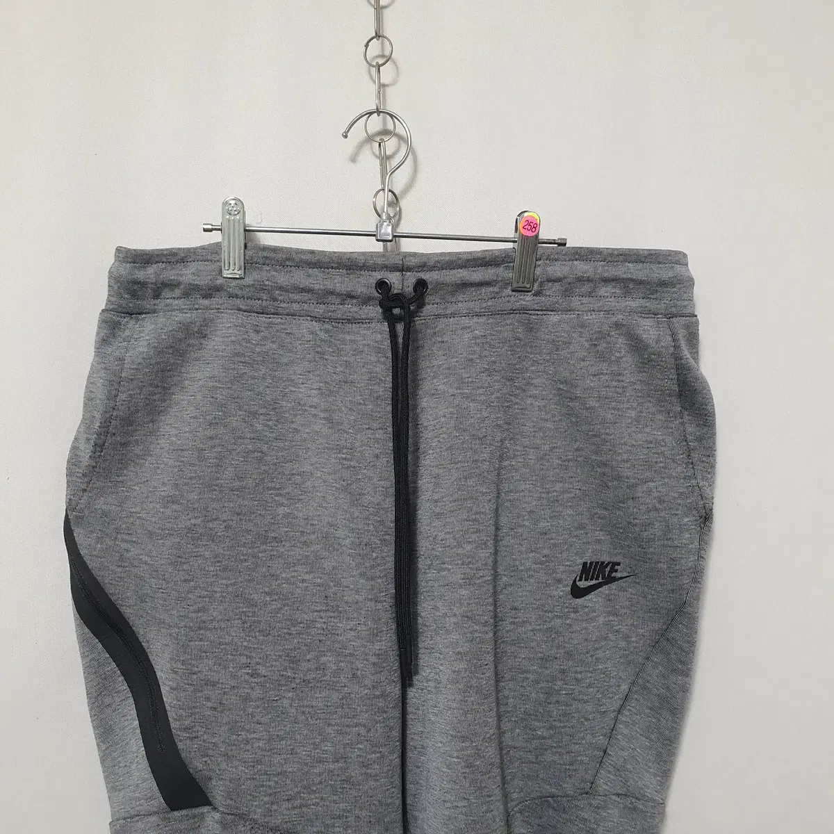 G-258 Nike Men's Tech Fleece Jogger Pants XL 18 Years Old