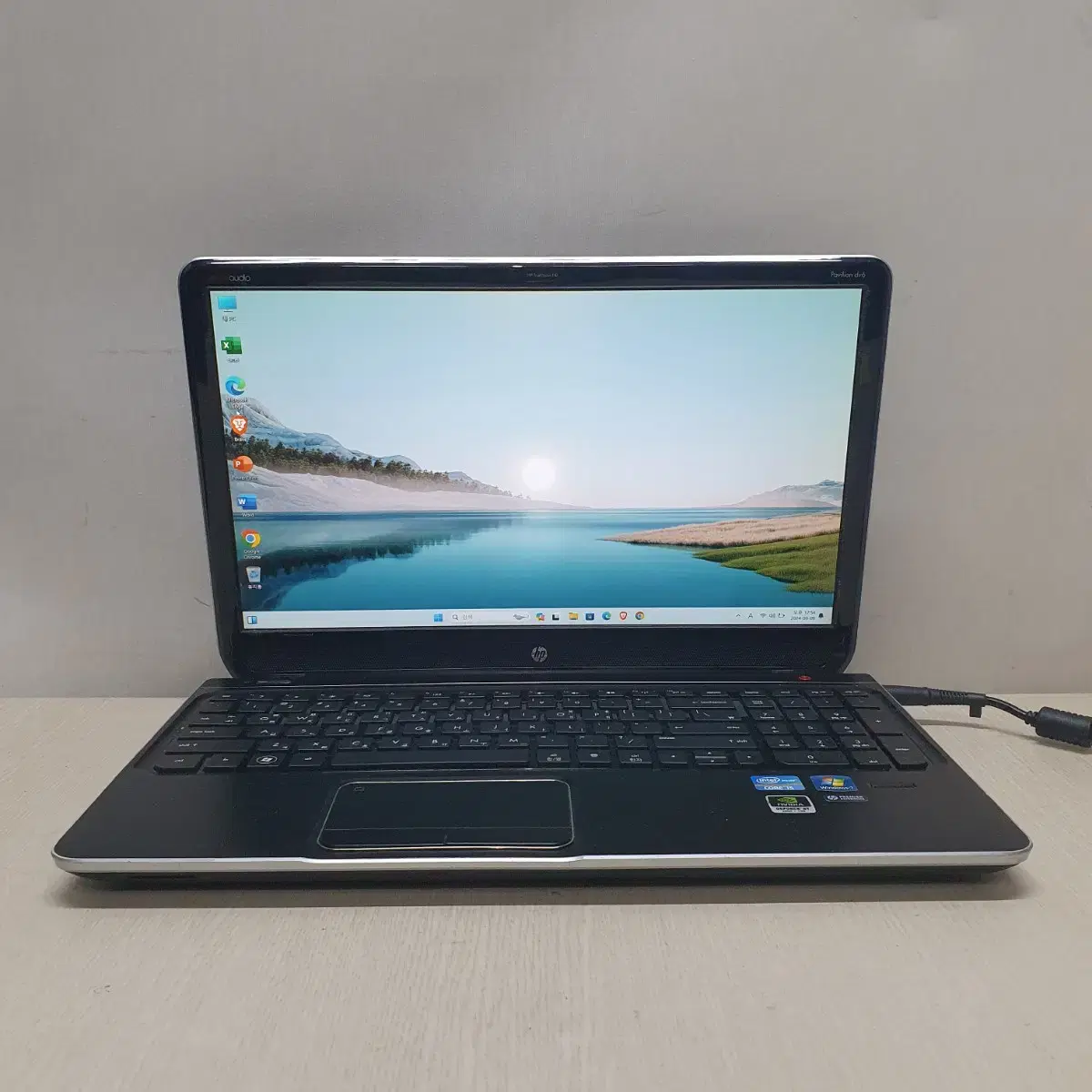 HP dv6 i5 8G SSD240G FHD 듀얼글픽 15inch