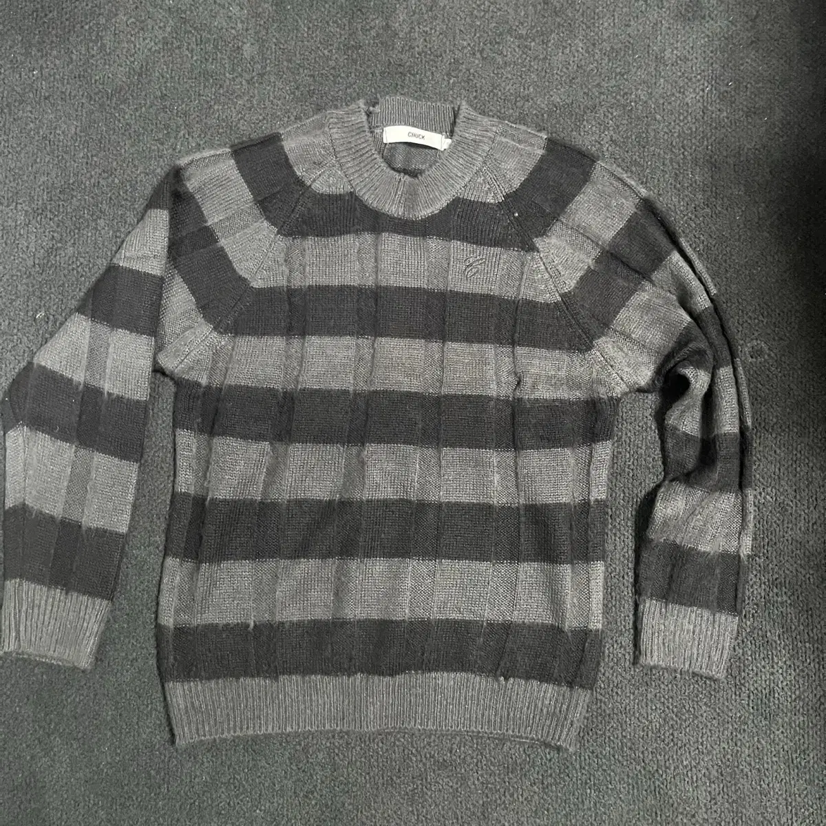 Chuck Stripe Brush Knit (Black)