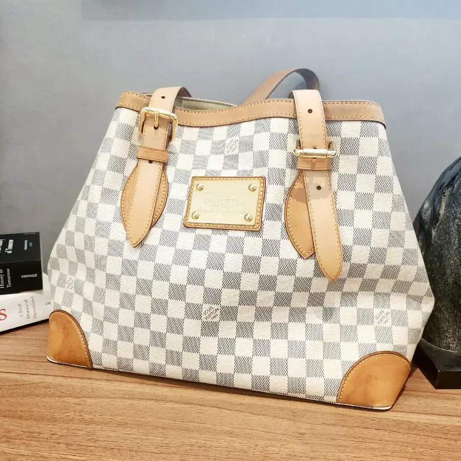 루이비통 HAMPSTEAD MM DAMIER AZUR white