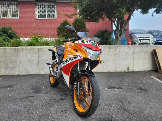 15년식 cbr 125 랩솔 판매합니다.