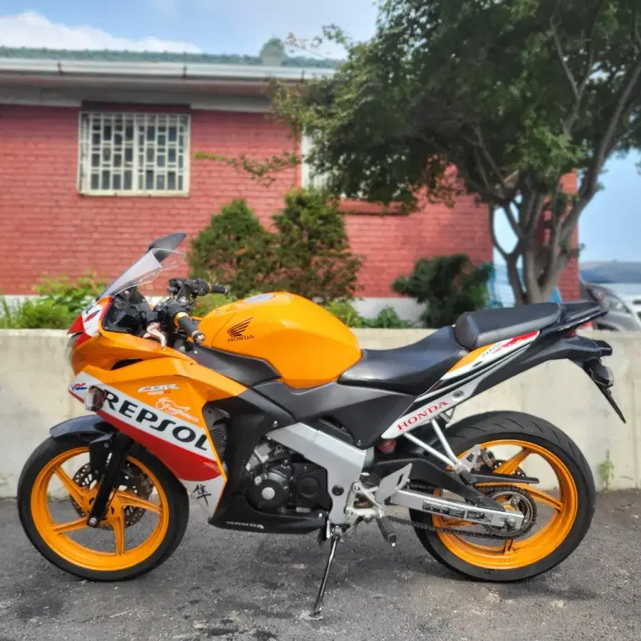 15년식 cbr 125 랩솔 판매합니다.