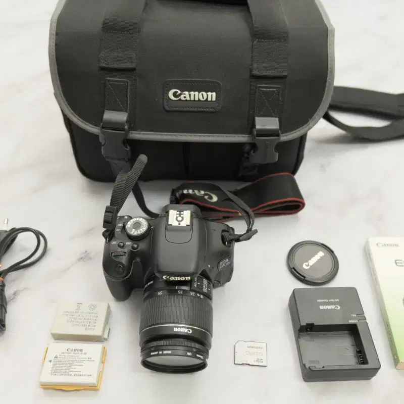 캐논 DSLR 카메라 EOS 600D 와 18-55렌즈 세트