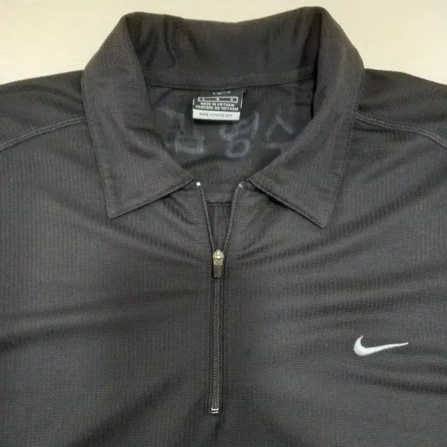 XL105 NIKE SPHERE DRY 스판 반팔셔츠 블랙 XL-305