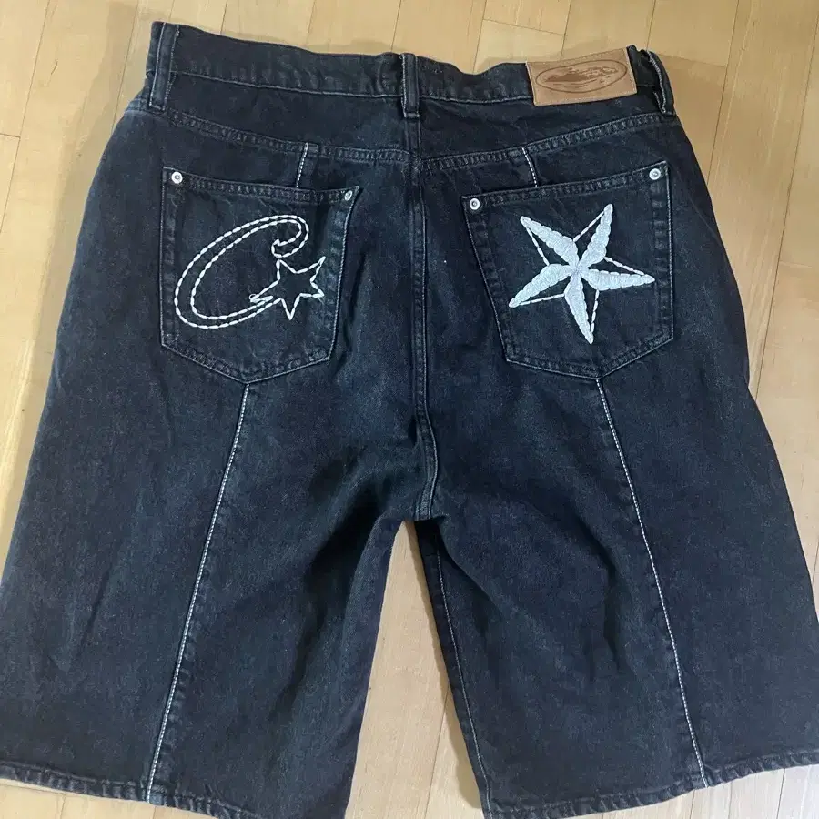 [L] Corteiz denim shorts 코르테이즈 데님 팬츠