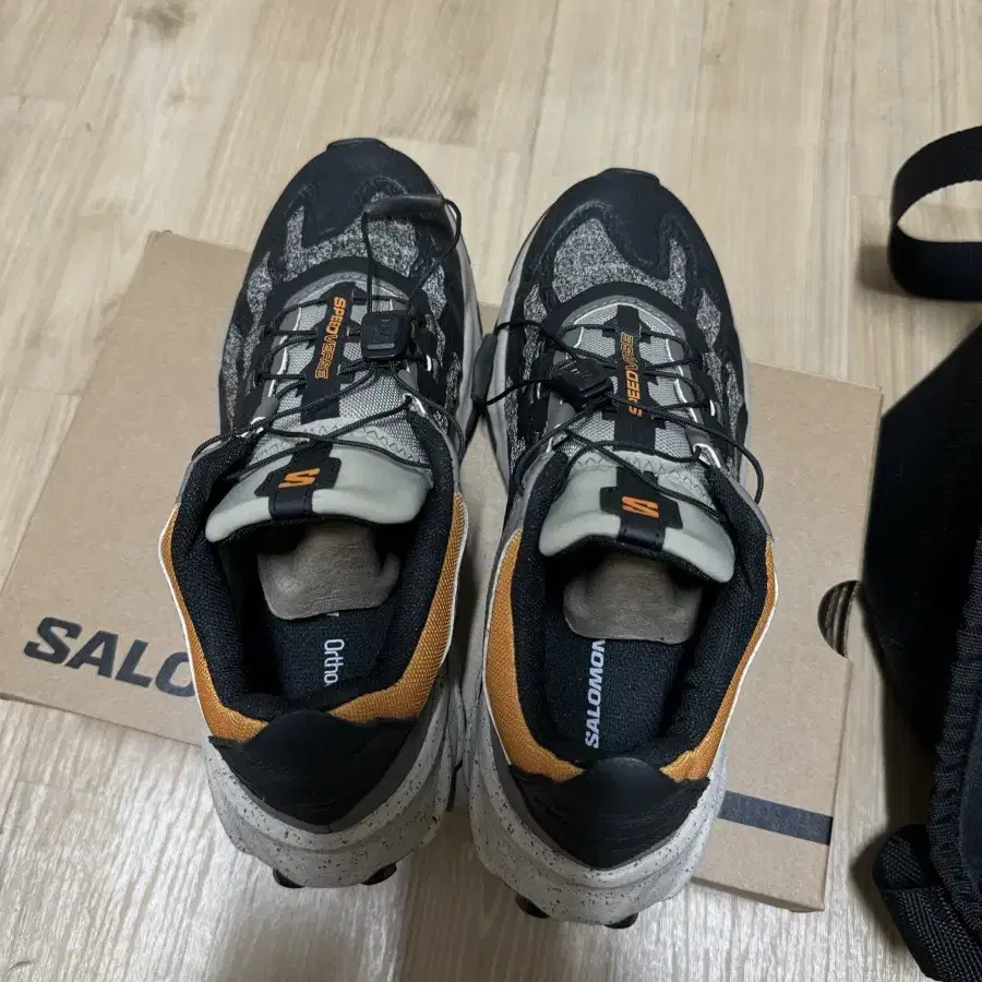 살로몬 스피드벌스 245size