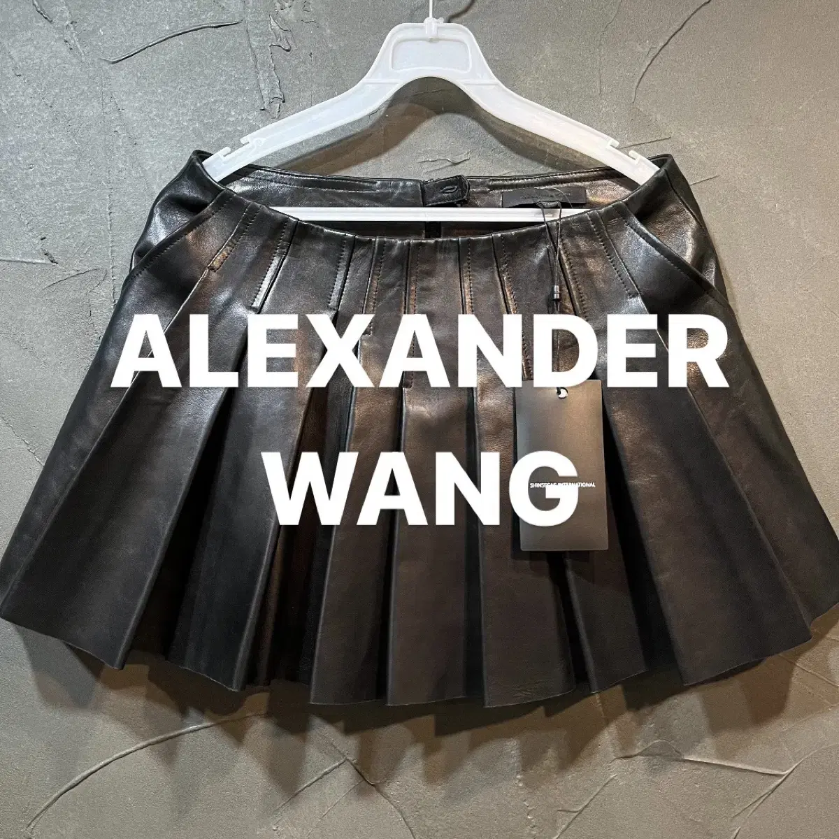 [4] ALEXANDER WANG 알렉산더 왕 레더 치마