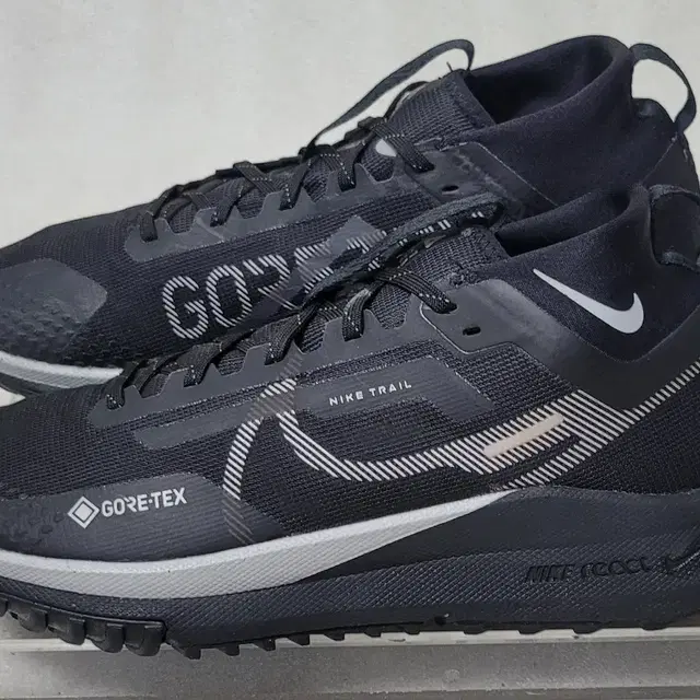 나이키 NIKE 페가수스 트레일 4 GORE-TEX 남성용 275