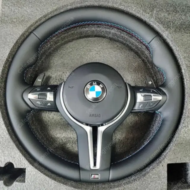 Bmw m핸들 판매합니다. 1~4시리즈용