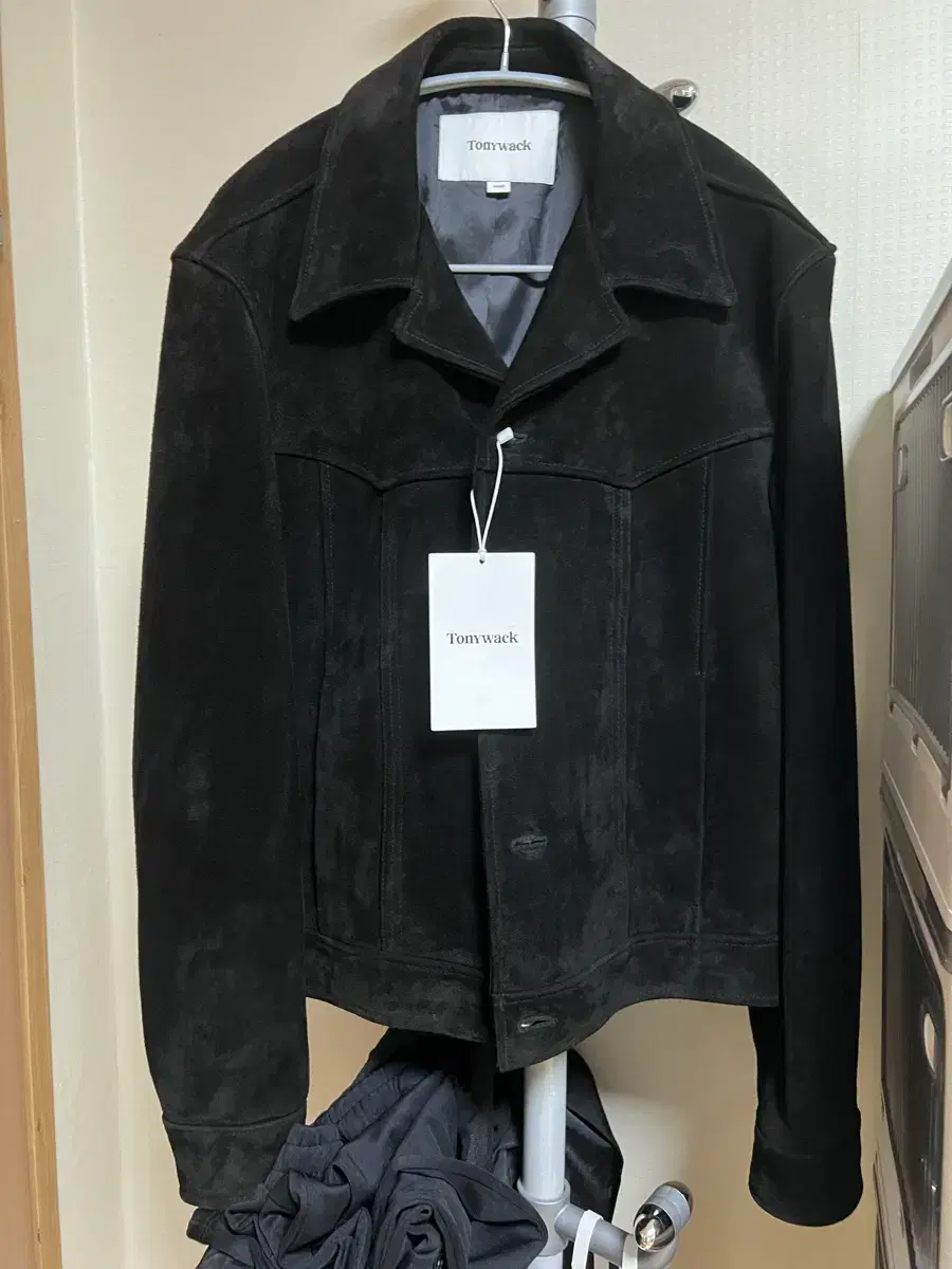 FW23 Tony Weck Western Suede Jacket