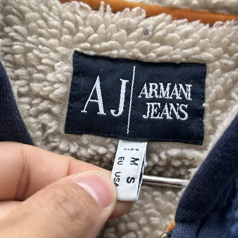 아르마니 진스 뽀글이 후드집업 Armani Jeans