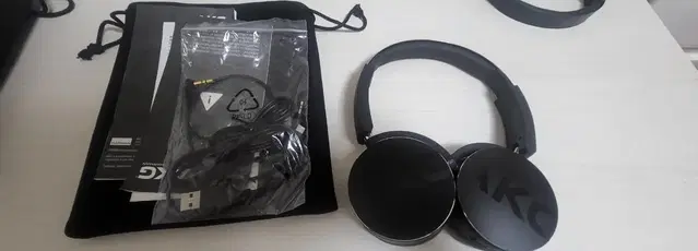 AKG Y50BT