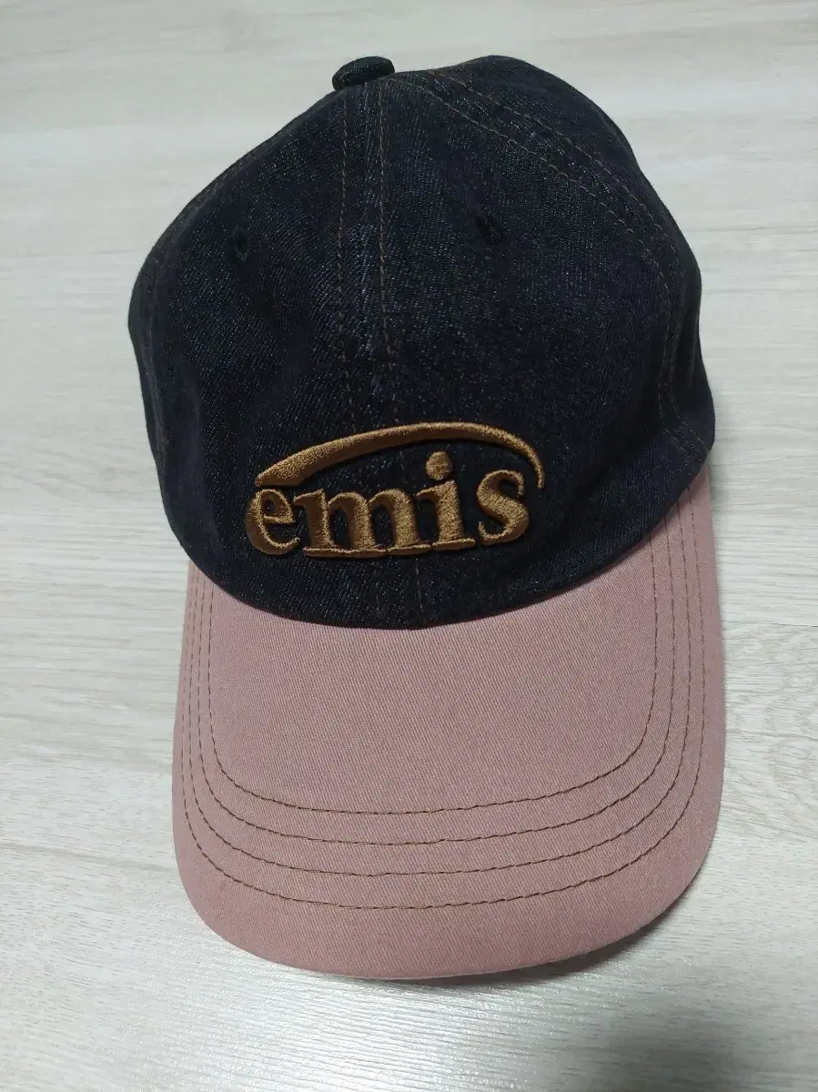 EMIS EMIS Washed Denim Hat Ballcap Gray & Pink