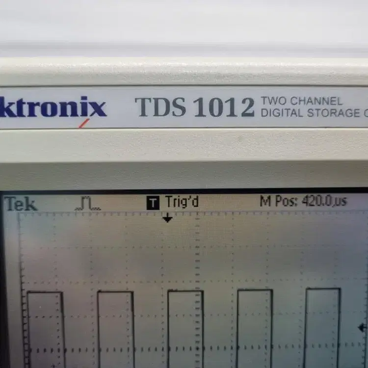 Tektronix TDS1012 오실로스코프 100MHz 1GS/s