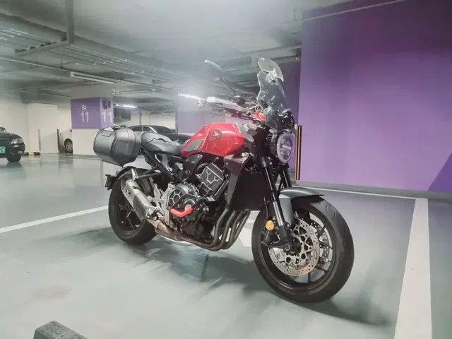 혼다 cb1000r 판매 및 대차 합니다